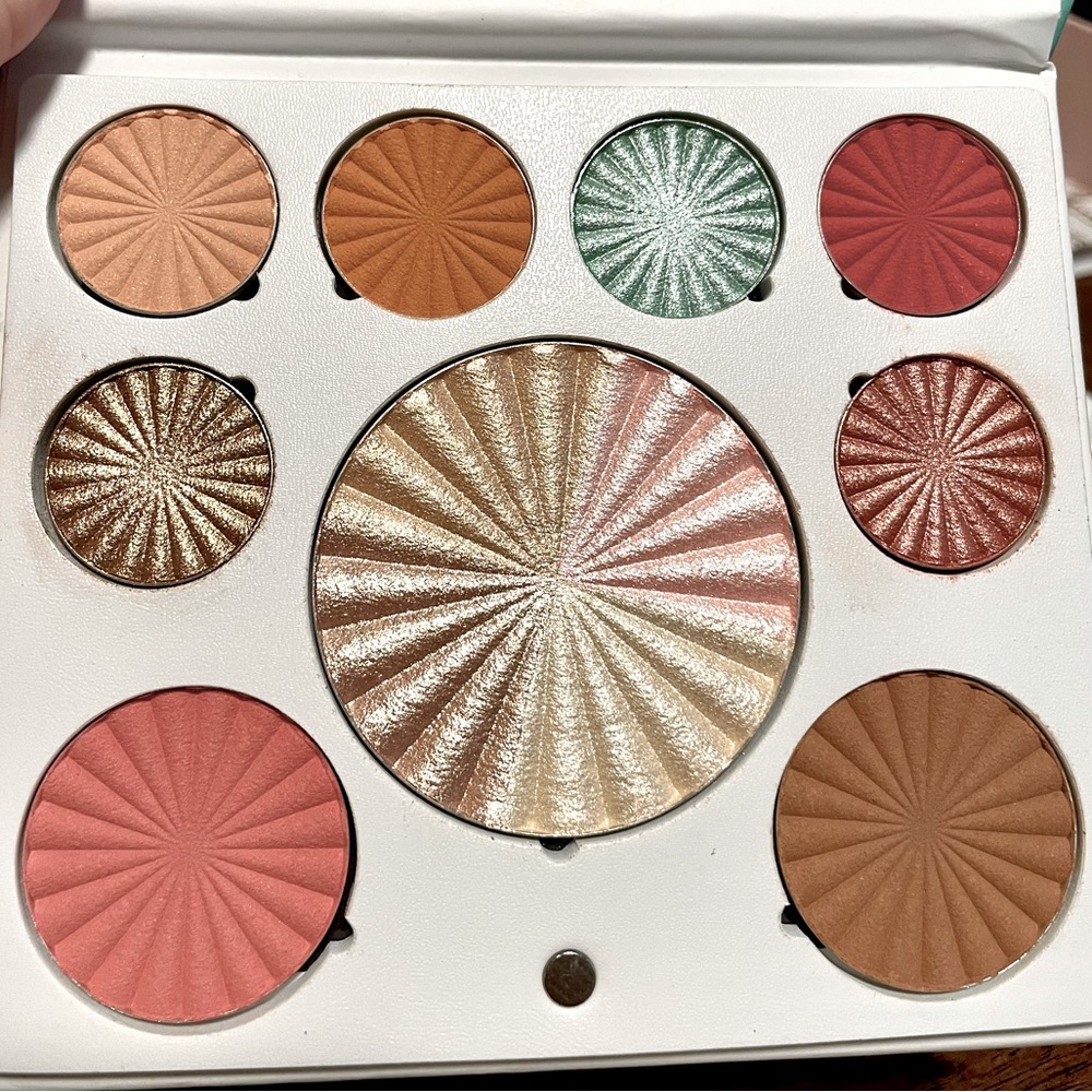 OFRA Good-to-Go MINI MIX PALETTE BRAND NEW